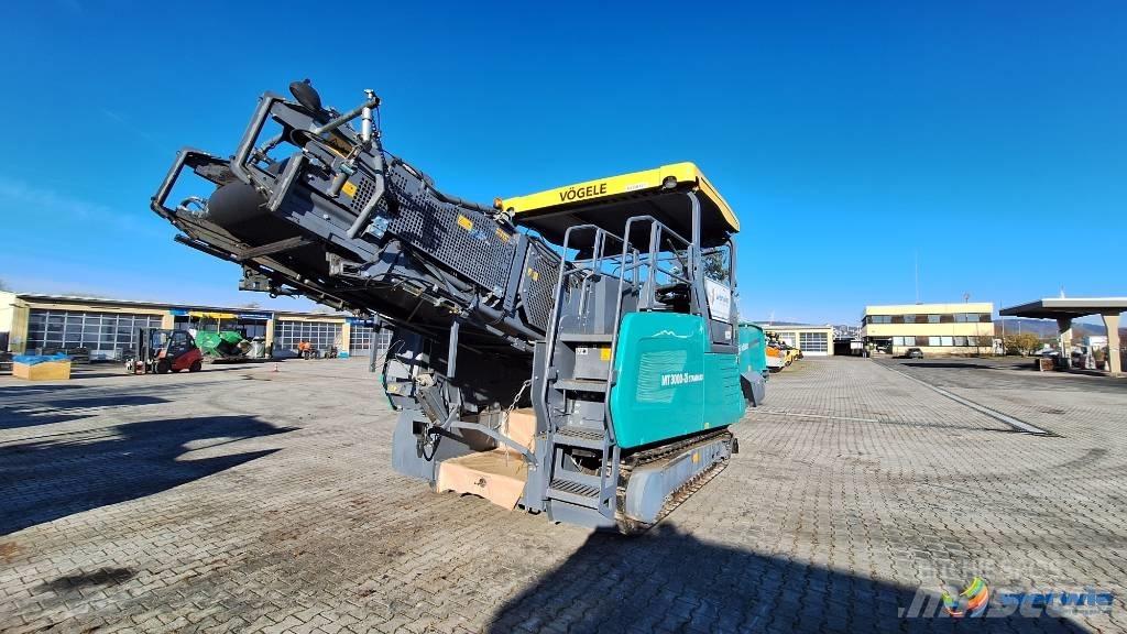 Vögele MT 3000-2i عربات نقل المواد
