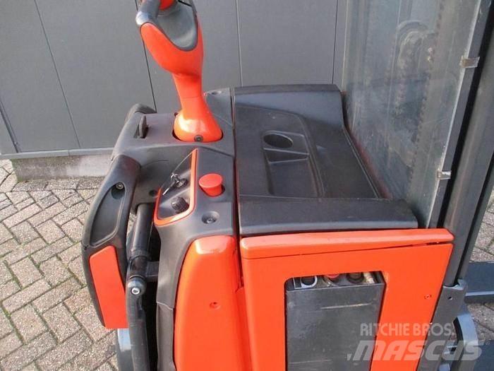 Linde L14 AP معدات التكديس الجوالة