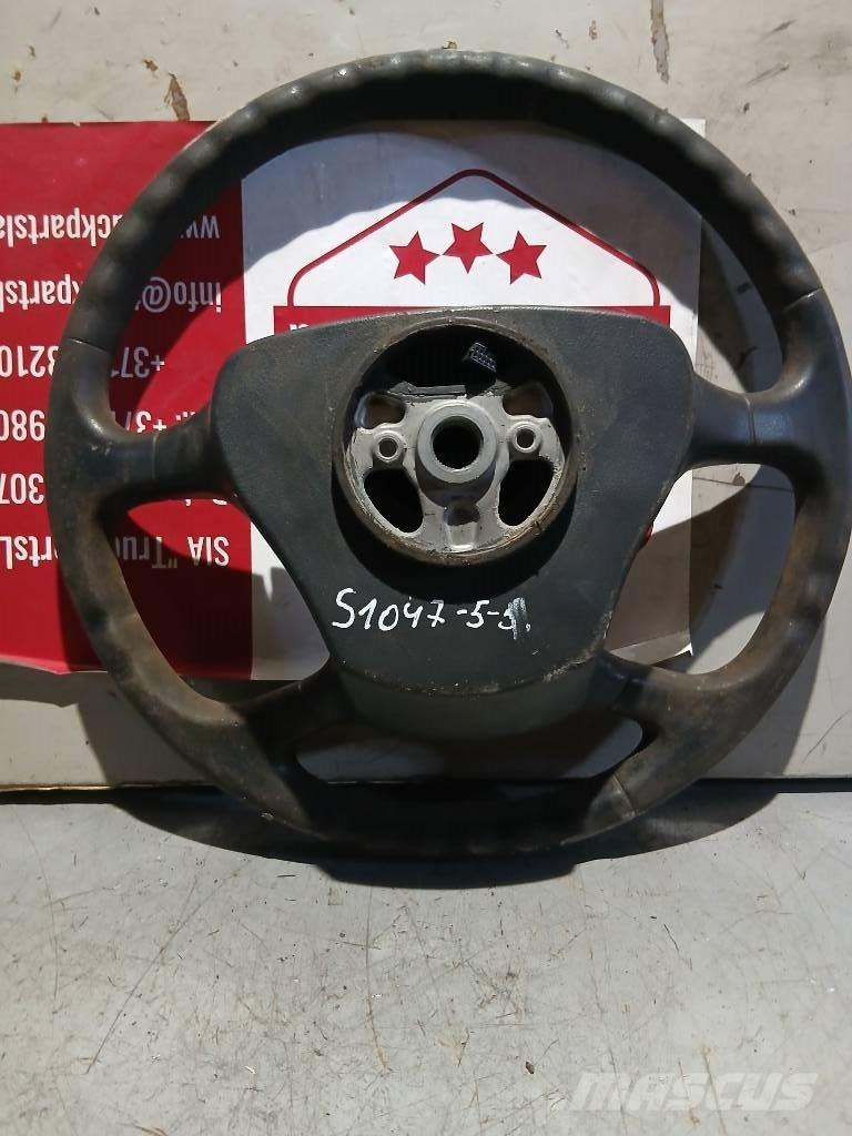 Scania P 420    1495393 كابينة والداخلية