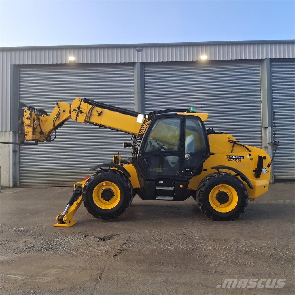JCB 540-140 مناولات متداخلة