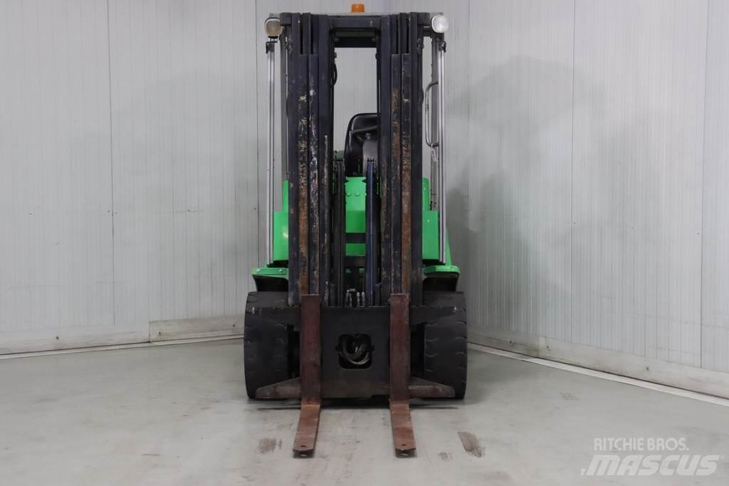Cesab DRAGO H 350 شاحنات LPG