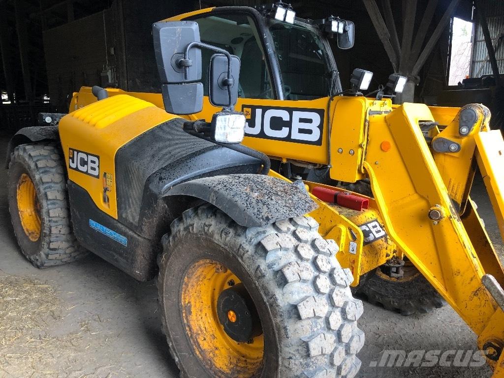 JCB 536-70 Agri Pro معدات مناولة لأغراض الزراعة