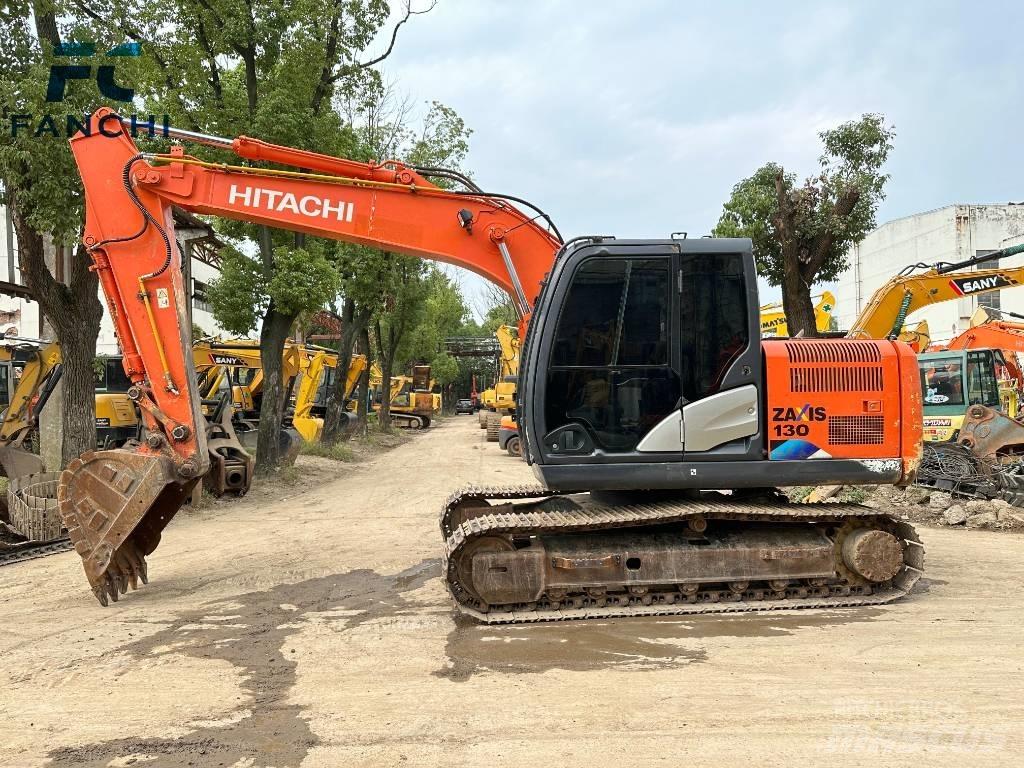 Hitachi ZX 130 حفارات زحافة