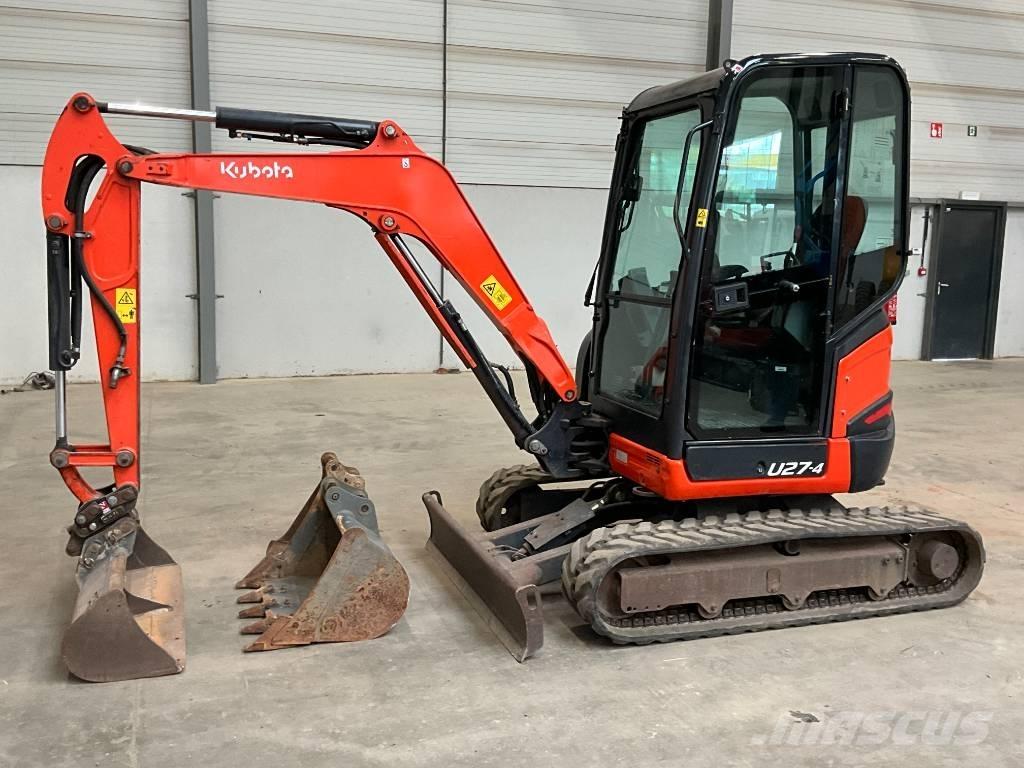 Kubota U 27-4 حفارات صغيرة أقل من 7 طن (حفارات صغيرة)