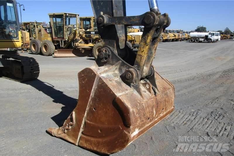 Komatsu PC300-8 حفارات صغيرة أقل من 7 طن (حفارات صغيرة)
