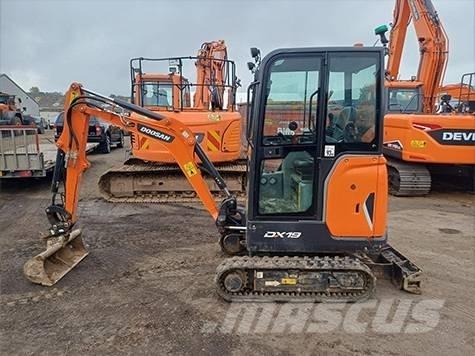 Doosan DX 19 حفارات صغيرة أقل من 7 طن (حفارات صغيرة)