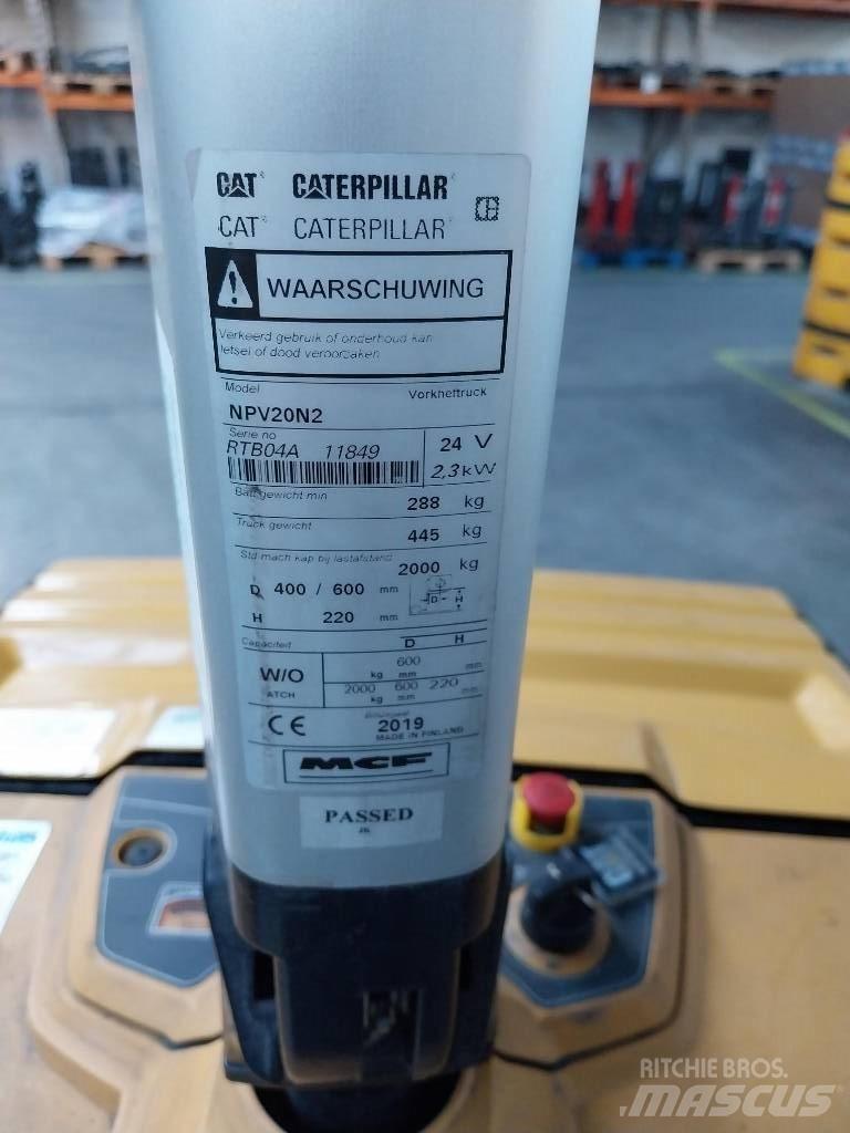 CAT NPV 20 N2 رافعة منخفضة المستوى ذات منصة