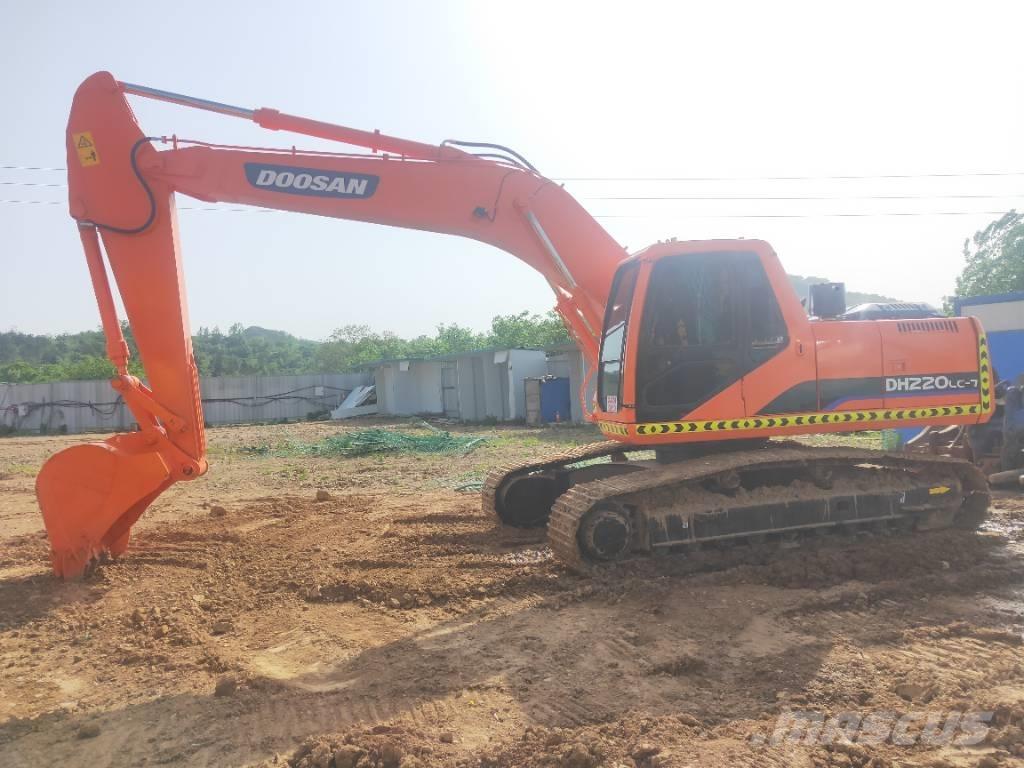 Doosan DH220LC-7 حفارات زحافة