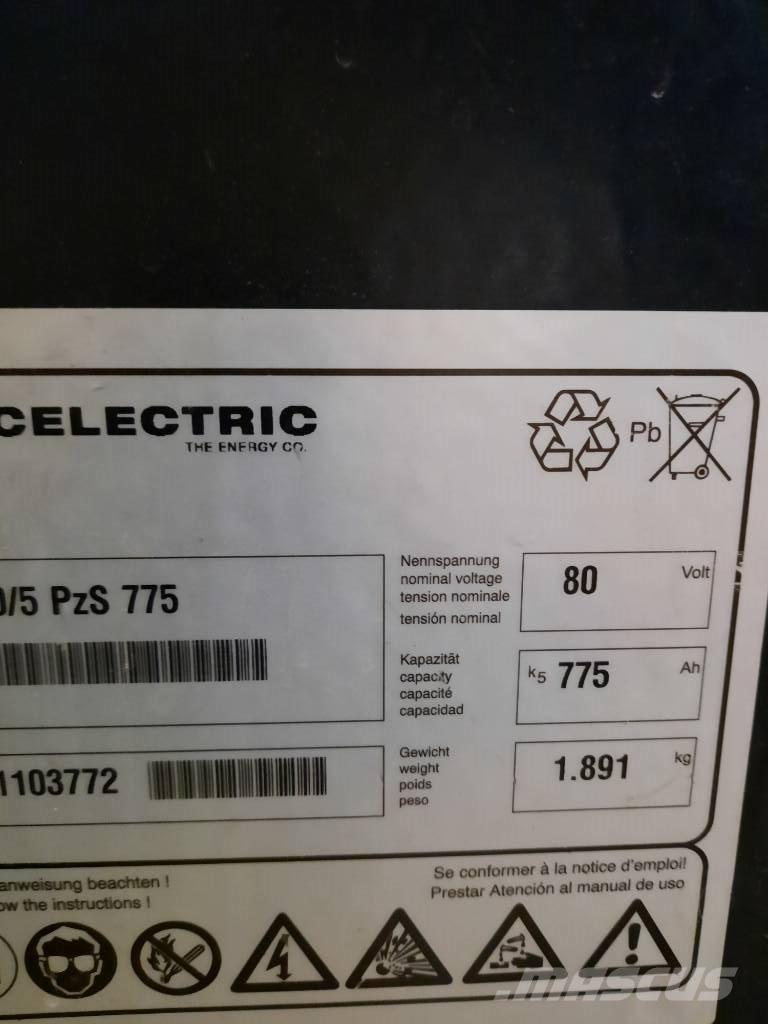 CAT EP45C-2 شاحنات ذات رافعات شوكية تعمل بالكهرباء