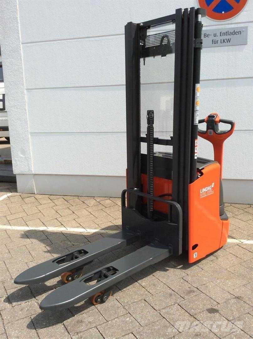 Linde L12I شاحنات مناولة ذاتية الدفع