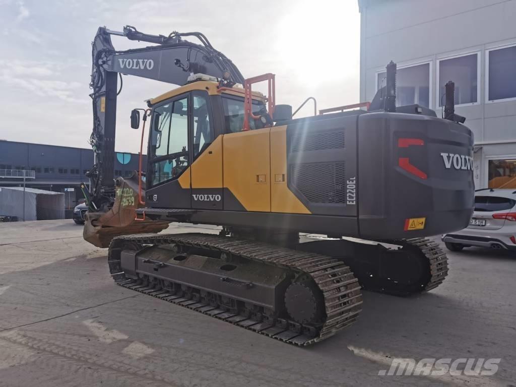Volvo EC 220 EL حفارات زحافة