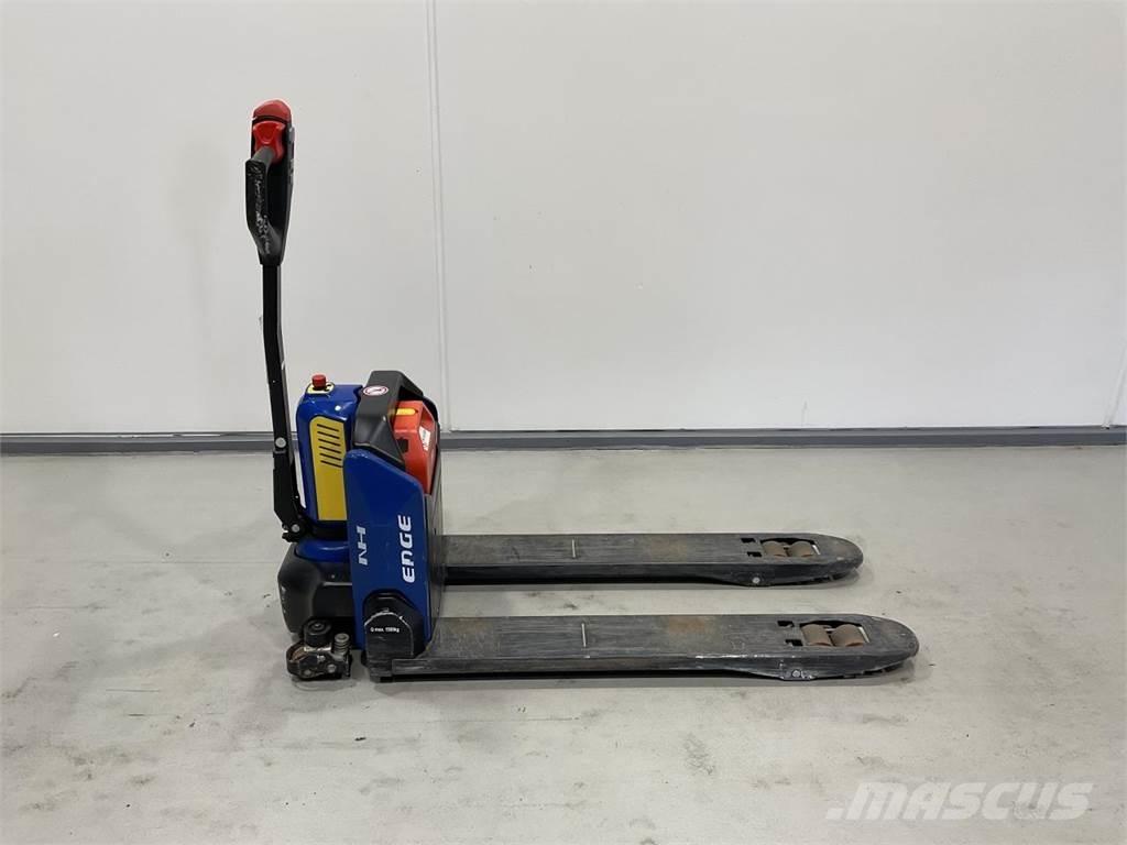 NH SKP1500E معدات الرفع منخفض المستوى
