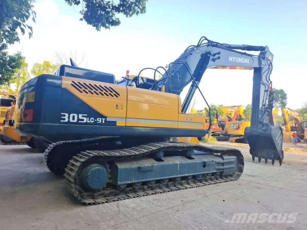 Hyundai R 305 LC -9T حفارات زحافة