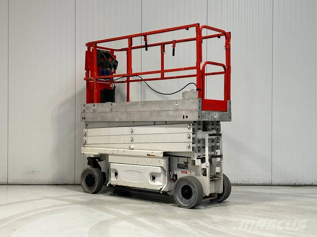 JLG 2630 ES رافعات مقصية الشكل