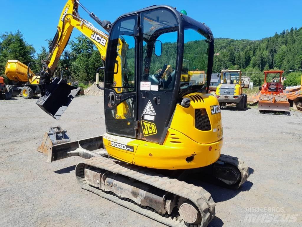 JCB 8018 حفارات صغيرة أقل من 7 طن (حفارات صغيرة)