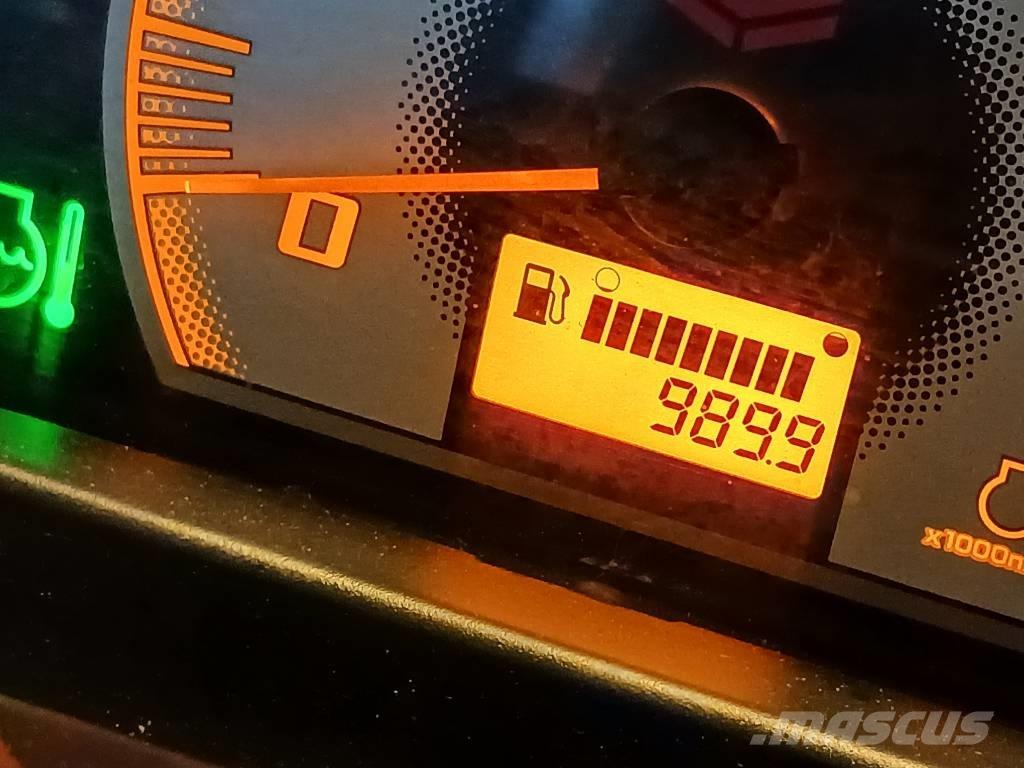 Yanmar YT 235 H جرارات مدمجة