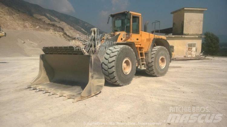 Volvo L 220 E لوادر بعجل