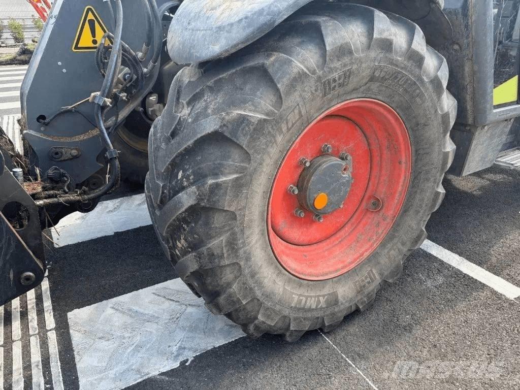 CLAAS Scorpion 6035 معدات مناولة لأغراض الزراعة