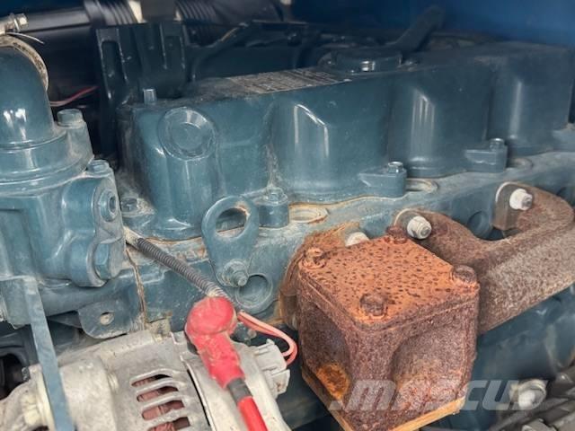 Ausa D 450 AHG عربات نقل قلابة للمواقع