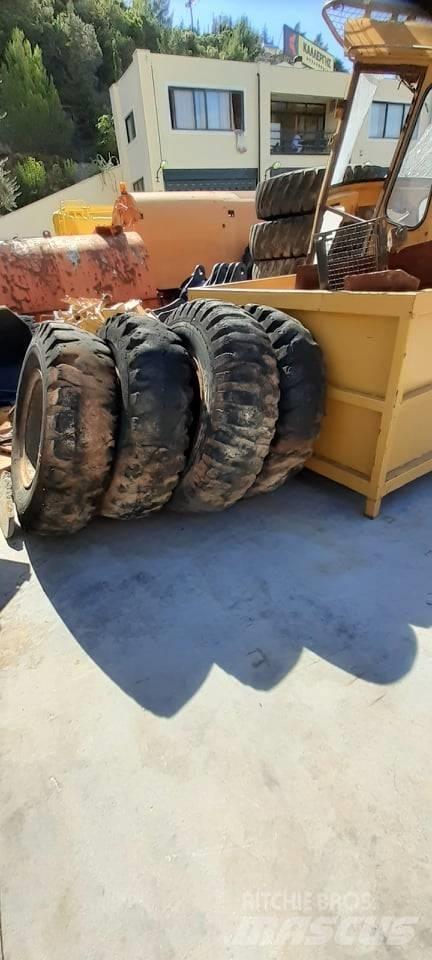 Goodyear 14.00-24 الإطارات والعجلات والحافات