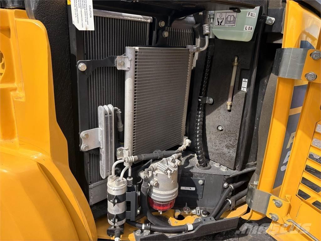 Komatsu PC55 MR-5 حفارات صغيرة أقل من 7 طن (حفارات صغيرة)