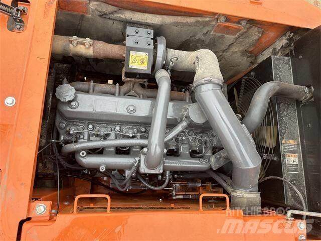 Doosan DH210W-7 حفارات بعجل