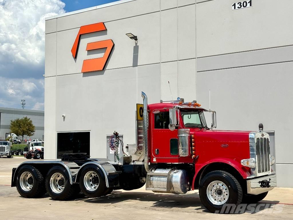 Peterbilt 388 وحدات الجر