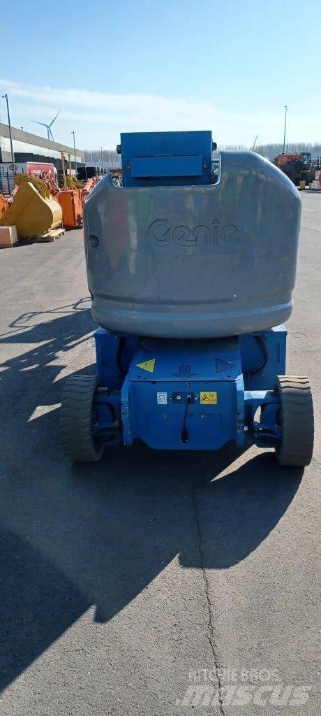 GENIE Z-40/23N RJ رافعات سلة مفصلية