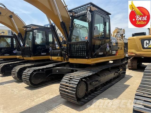 CAT 323 D L حفارات زحافة