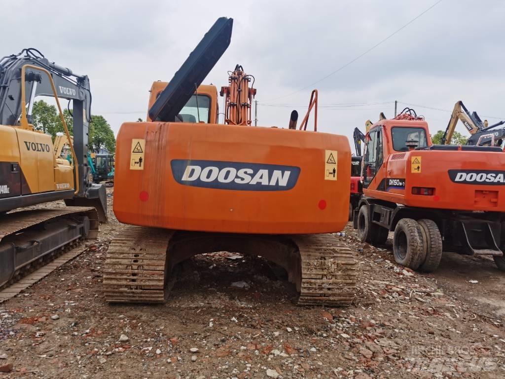 Doosan DH 150 LC-7 حفارات زحافة