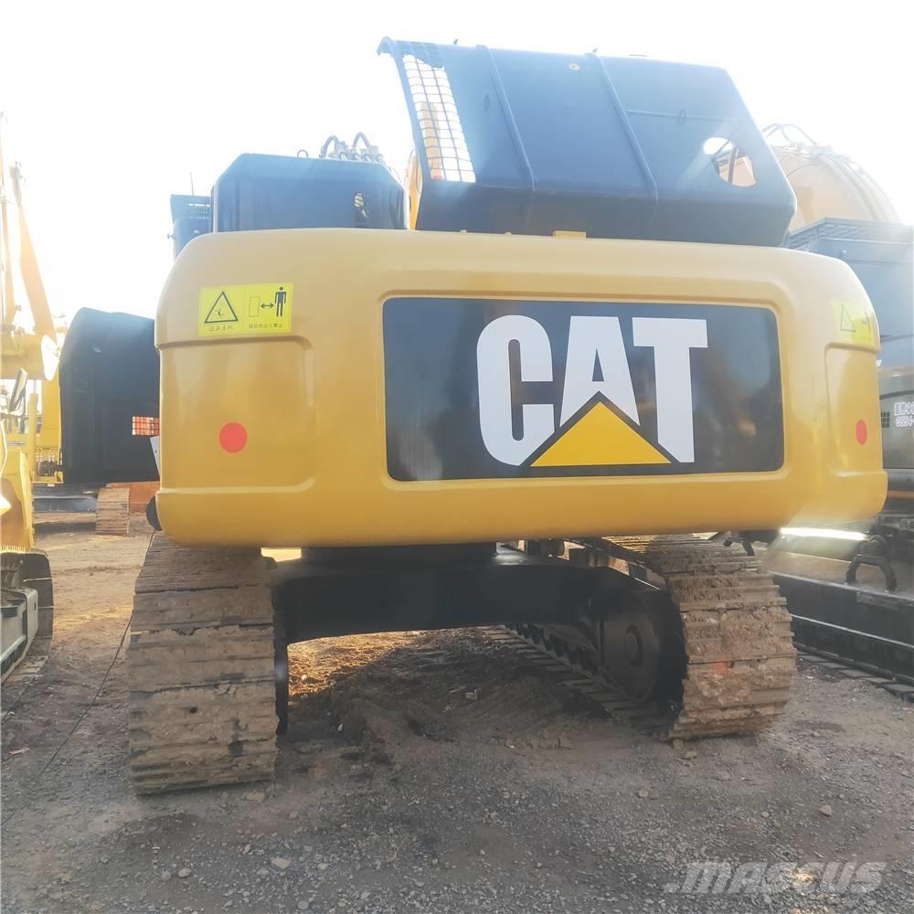 CAT 336D حفارات زحافة