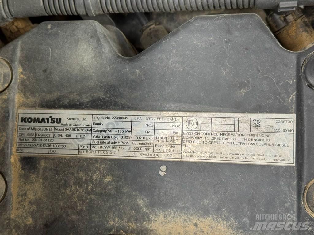Komatsu PW180-11 حفارات بعجل
