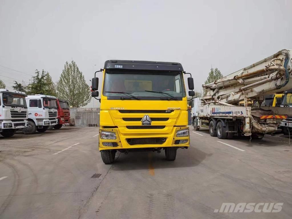 Howo 371 6x4 شاحنات قلابة