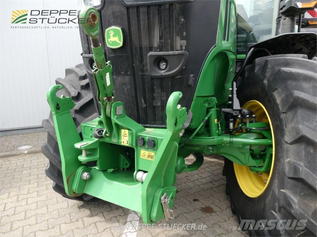 John Deere 7R 290 الجرارات