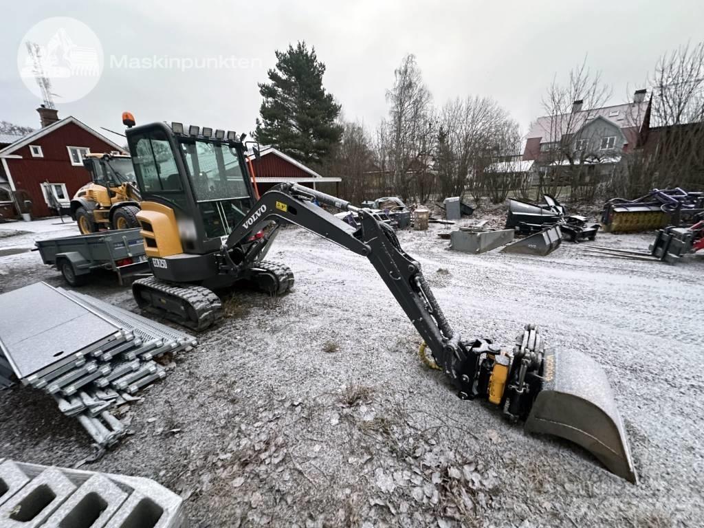 Volvo ECR 25 D حفارات صغيرة أقل من 7 طن (حفارات صغيرة)