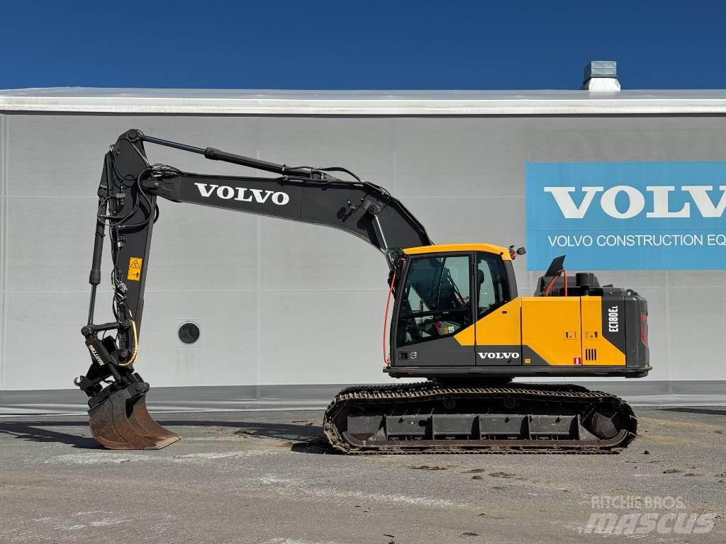 Volvo EC 180 E حفارات زحافة