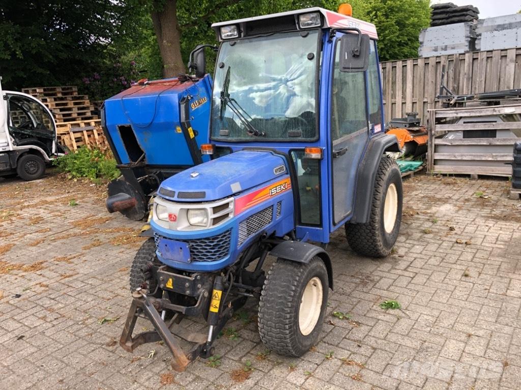 Iseki TH 4260 AHL جرارات مدمجة