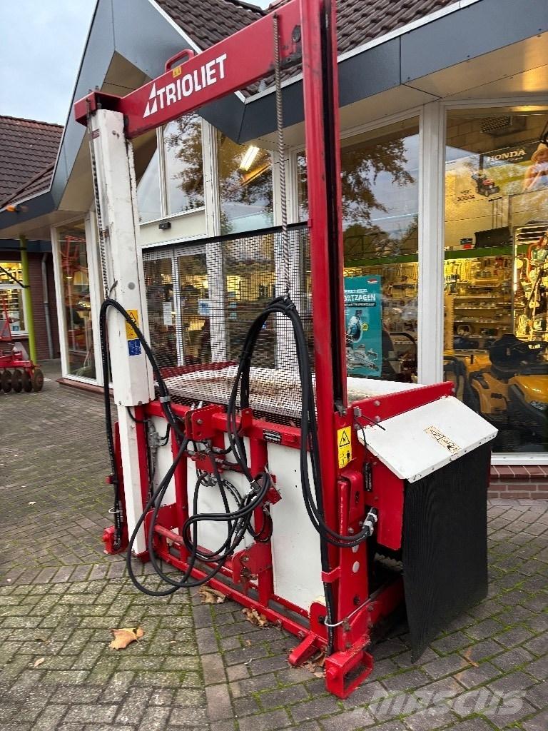 Trioliet TU 195 آلات تمزيق الحزم وتقطيعها ونشرها