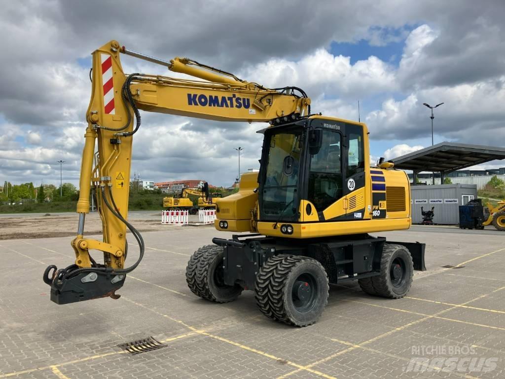Komatsu PW 160-11 E0 حفارات بعجل