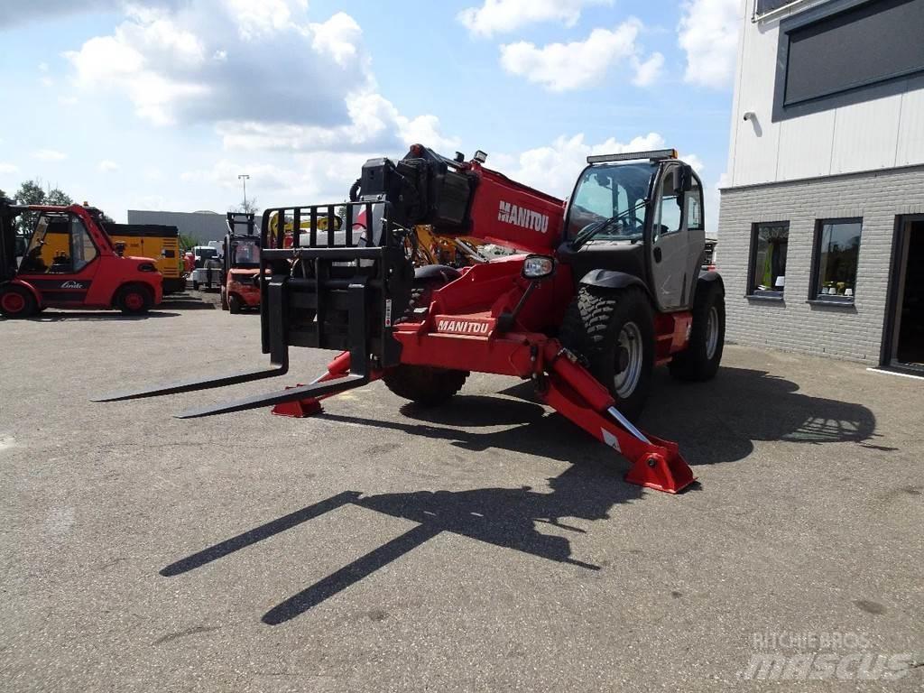 Manitou MT1840 مناولات متداخلة