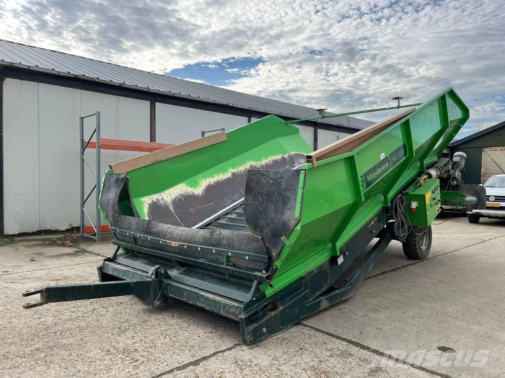 Miedema SB 1151 ماكينات نقل المحصول إلى صناديق التخزين