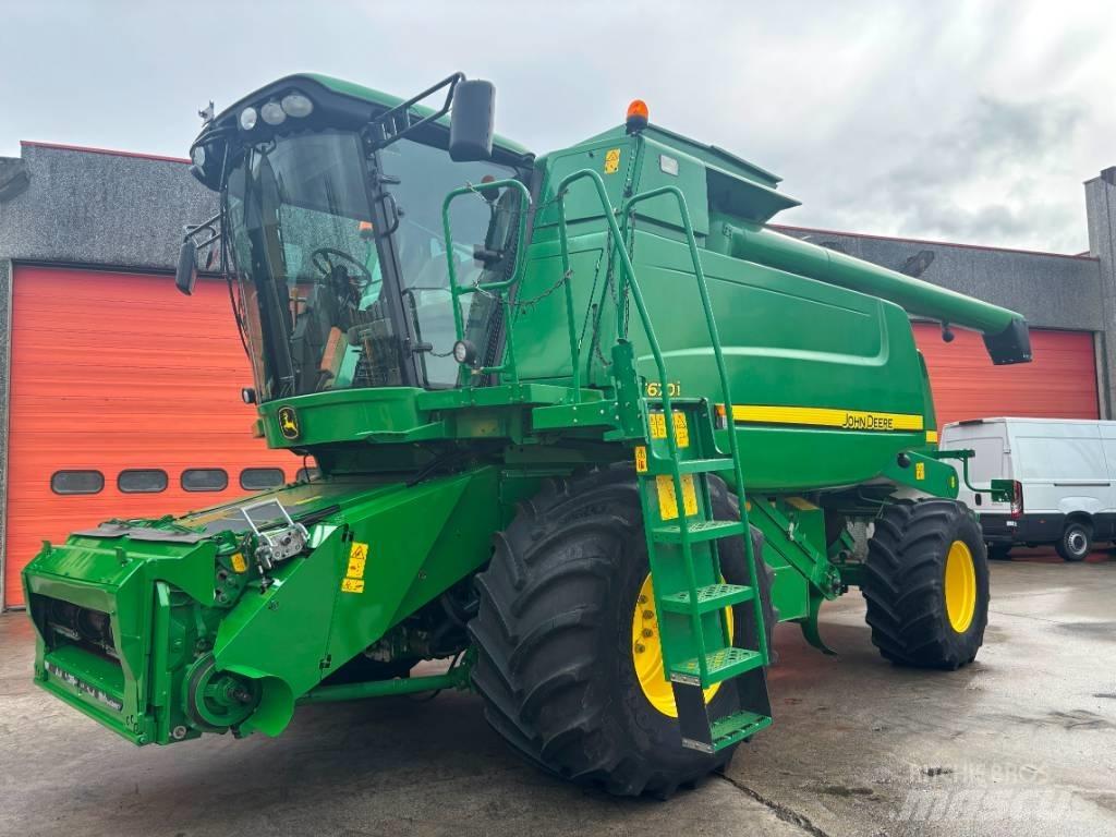 John Deere T670 I حصادات