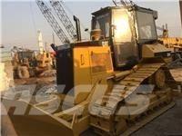 CAT D5N بلدوزرات مجنزرة