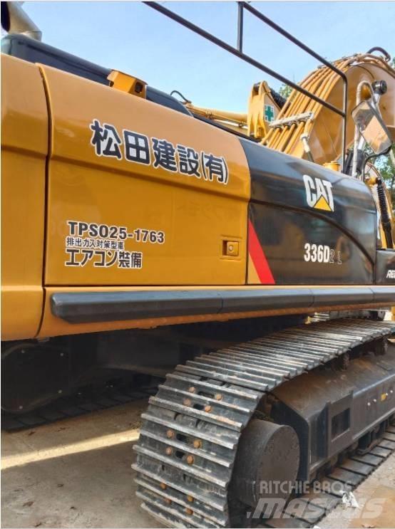 CAT 336 D2L حفارات زحافة