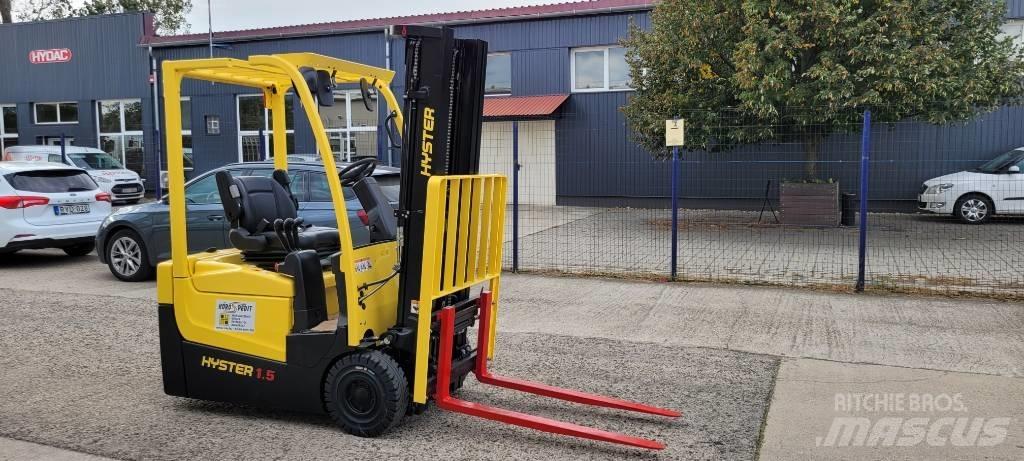 Hyster A 1.5 XNT شاحنات ذات رافعات شوكية تعمل بالكهرباء