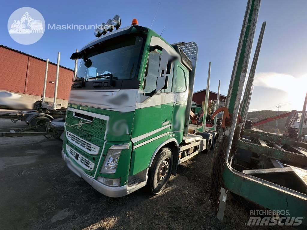 Volvo FH 540 شاحنات أشجار