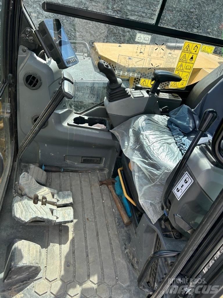 CAT 306 CR حفارات صغيرة أقل من 7 طن (حفارات صغيرة)