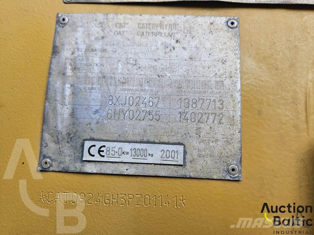 CAT 924 G لوادر بعجل