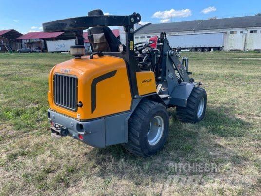 GiANT V 452 T لوادر متعددة الأغراض