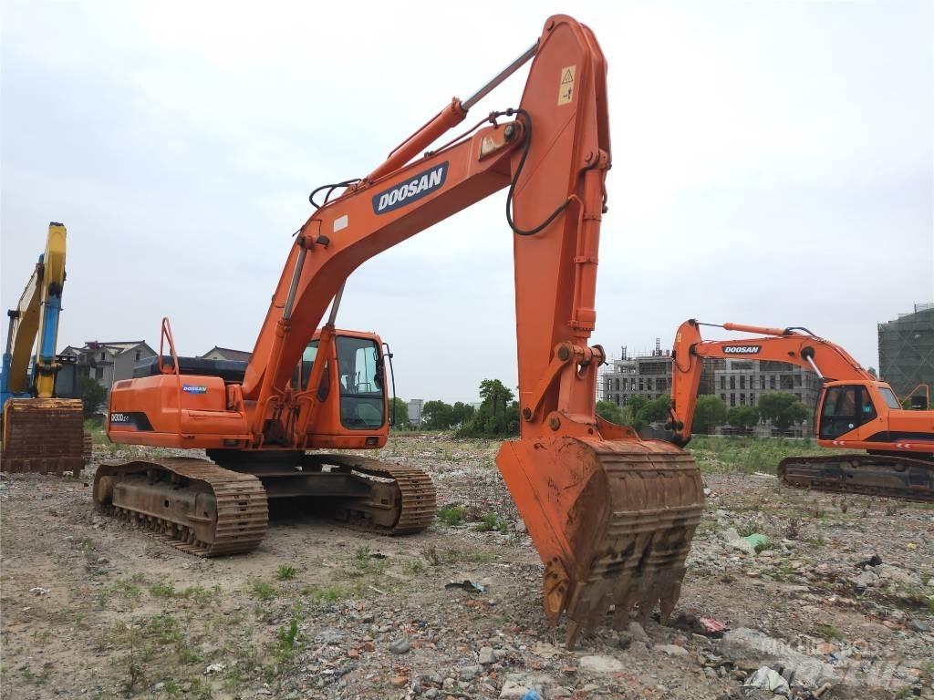 Doosan DH 300 LC-7 حفارات زحافة